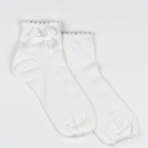 Meias Soquete com trabalhado e laço de cetim